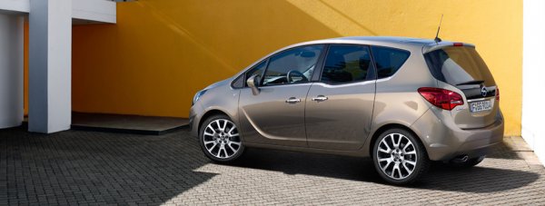 Nov Opel Meriva